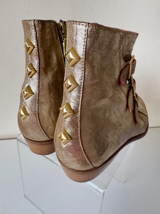 MODERN VICE NYC Handmade Leather Boot Metallic Gold Zip Up Buckle Size 37 Fringe - Picture 4 of 15